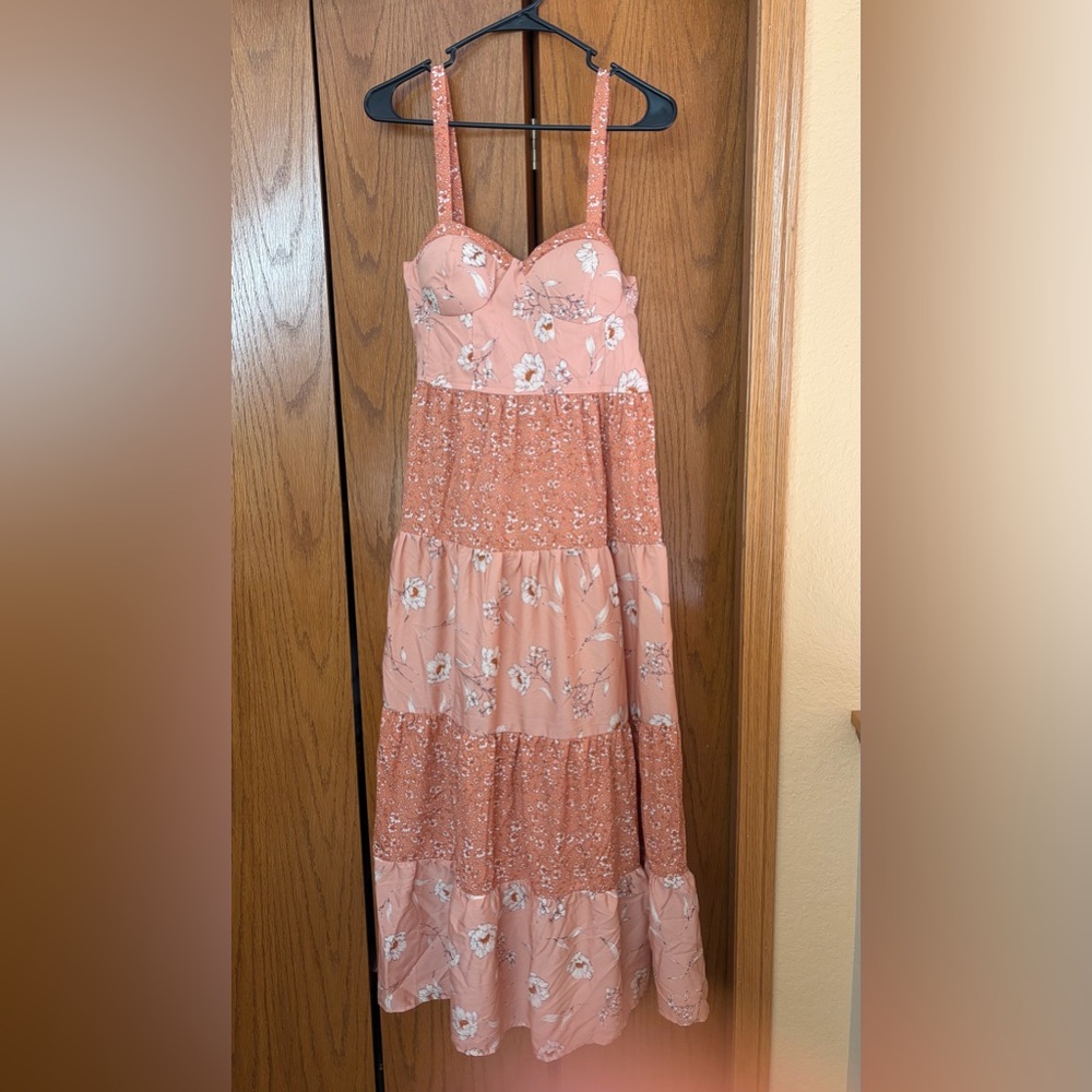 NWT Band of the Free floral Maxi Dress Size Medium